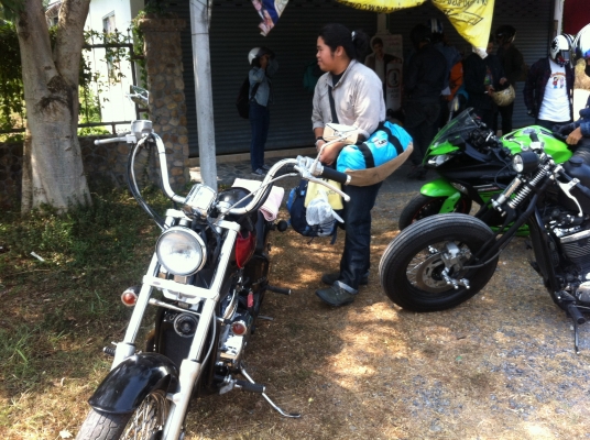 ขายsteed 400 อินวอย เครื่องดี ขับมันส์ 082-059-5175 ขายsteed 400 อินวอย เครื่องดี ขับมันส์ 082-059-5175