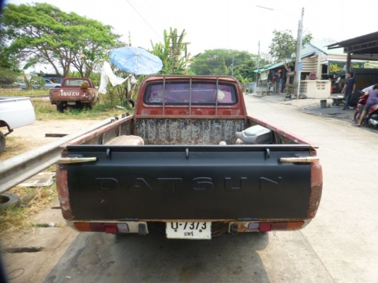 datsun 620 ช่วงสั้น 1500 ล้อ mag กระจกแก้ม