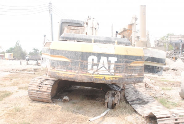 ขายแพ็คคู่2คัน CAT320  7JK V.2 ทะเบียนดีภาษีครบ บูมอาร์มปกติ เดินไกลได้ ราคาคุยได้คับ