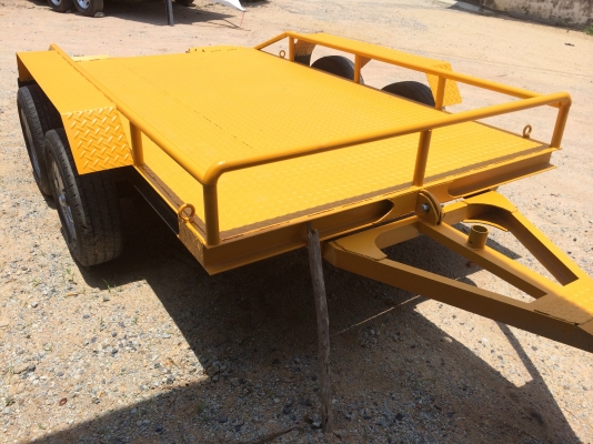 ขาย รถพ่วง 3.00m pc-30 ,4.00m.ลากรถยนต์ได้.  และบุ้งกี่เล็ก 25cm.