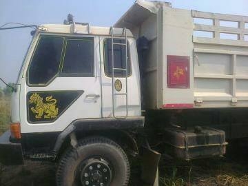 ***ขายแล้วครับขอบคุณ Truck2hand ขาย10ล้อ2เพลาดั้ม MITSU FN527M-TD45xx 6D16 195แรง เครื่องดี แรง เกียร์เดิม10สปีด ช่วงล่าง เบรคใหญ่เพลาบุ๋ม คัสซีสวยเดิมไม่ปะไม่ดาม กระบะดั้มเหล็กสภาพดี พื้นดีข้างดี หัวเก๋งสวยไม่ผุ ภายในสวยคอนโซลครบ ยางดี10เส้น รถวิ่งงานอยู ***ขายแล้วครับขอบคุณ Truck2hand ขาย10ล้อ2เพลาดั้ม MITSU FN527M-TD45xx 6D16 195แรง เครื่องดี แรง เกียร์เดิม10สปีด ช่วงล่าง เบรคใหญ่เพลาบุ๋ม คัสซีสวยเดิมไม่ปะไม่ดาม กระบะดั้มเหล็กสภาพดี พื้นดีข้างดี หัวเก๋งสวยไม่ผุ ภายในสวยคอนโซลครบ ยางดี10เส้น รถวิ่งงานอยู