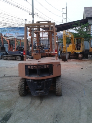 ต้องการขายรถฟอร์คลิฟต์ยี่ห้อ KOMATSU-SG20L-8 รถนอกนำเข้าจากญี่ปุ่น ต้องการขายรถฟอร์คลิฟต์ยี่ห้อ KOMATSU-SG20L-8 รถนอกนำเข้าจากญี่ปุ่น