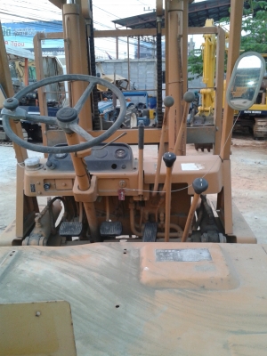 ต้องการขายรถฟอร์คลิฟต์ยี่ห้อ KOMATSU-SG20L-8 รถนอกนำเข้าจากญี่ปุ่น ต้องการขายรถฟอร์คลิฟต์ยี่ห้อ KOMATSU-SG20L-8 รถนอกนำเข้าจากญี่ปุ่น