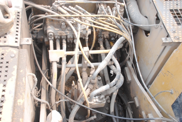 ขายแพ็คคู่เวอร์ชั่นเดียวกัน2 คัน CAT320  7JK V.2 เล่มทะเบียนดภาษีครบ เครื่องดีไม่มีโหลด พร้อมประกอบให้ใช้งานได้ ราคาคุยได้