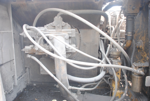 ขายแพ็คคู่เวอร์ชั่นเดียวกัน2 คัน CAT320  7JK V.2 เล่มทะเบียนดภาษีครบ เครื่องดีไม่มีโหลด พร้อมประกอบให้ใช้งานได้ ราคาคุยได้