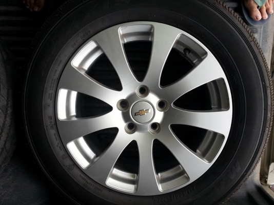 แยกขายครับแม็ก 7000 บาท  ยาง8000 บาท ขายแม็กแคปติวาป้ายแดงพร้อมยางใหม่4เส้นราคาคุยได้ครับ ทั้งชุด 15000 บาท ครับ