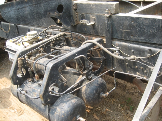 FN  527 M  195แรง  2เพลา  760000 บาท