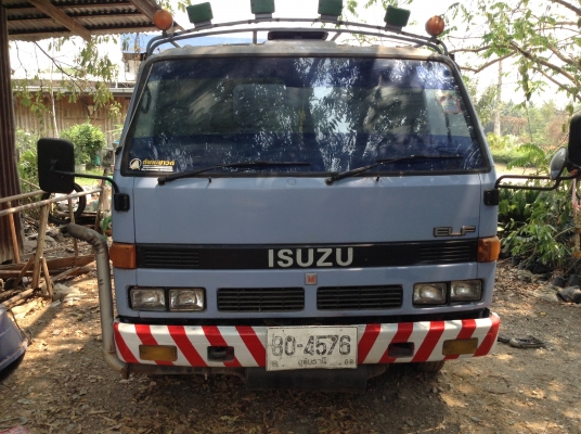 ขายรถบรรทุกน้ำมัน ISuZu รุ่น NPR  61L 125 แรง