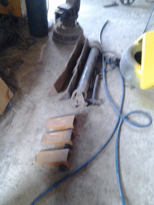 อะไหล่เครื่องจักรกลหนัก