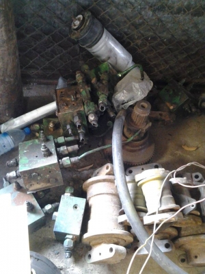 อะไหล่เครื่องจักรกลหนัก