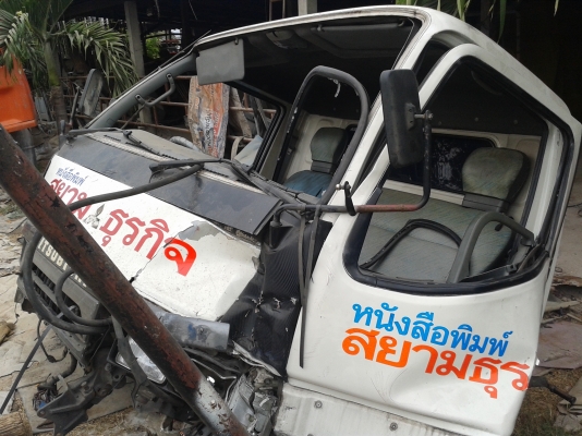 หัว MITSUBISHI CANTER ตามสภาพครับ หัว MITSUBISHI CANTER ตามสภาพครับ