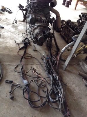 ขายเครื่องvolvo FM13 พร้อมเกียร์