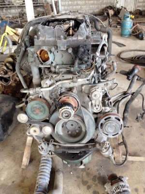 ขายเครื่องvolvo FM13 พร้อมเกียร์