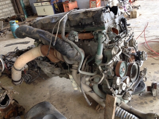 ขายเครื่องvolvo FM13 พร้อมเกียร์