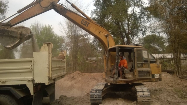 ขายรถแบ็คโฮ CAT E120B เครื่องเดิม ปั๊ม K3V เอกสารอินวอยซ์ ขายรถแบ็คโฮ CAT E120B เครื่องเดิม ปั๊ม K3V เอกสารอินวอยซ์