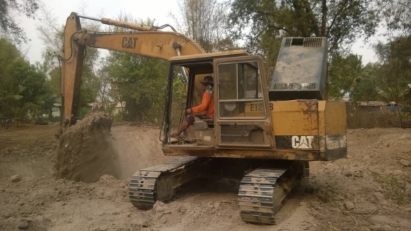 ขายรถแบ็คโฮ CAT E120B เครื่องเดิม ปั๊ม K3V เอกสารอินวอยซ์