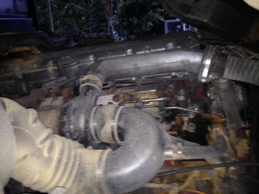 Hino Profia 360 กระบะสวยๆ พร้อมระบบลากลูก Hino Profia 360 กระบะสวยๆ พร้อมระบบลากลูก