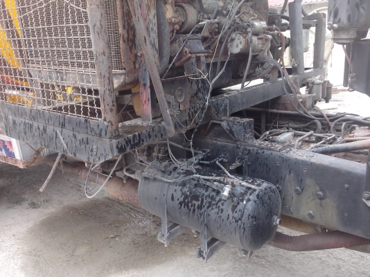 ขายรถ 10 ล้อโม่ปูน HINO FM227 220 แรงม้า ใช้เครื่องปั่นโม่นอก ถังโม่เหล็กหนาของญี่ปุ่น เกียร์ ZF โม่ขนาด 7 คิว 2 คันราคารวม 1250000