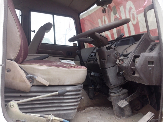 ขายรถ 10 ล้อโม่ปูน HINO FM227 220 แรงม้า ใช้เครื่องปั่นโม่นอก ถังโม่เหล็กหนาของญี่ปุ่น เกียร์ ZF โม่ขนาด 7 คิว 2 คันราคารวม 1250000