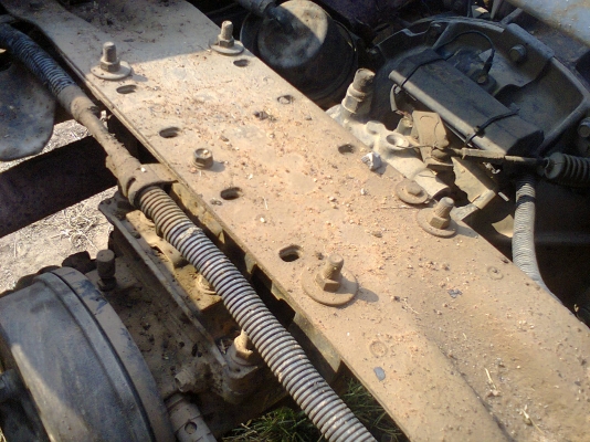 ขายหกล้อดั้มพ์NPR59LU5FM-115 ดั้มพ์สามมิตร แอร์เย็น ขายหกล้อดั้มพ์NPR59LU5FM-115 ดั้มพ์สามมิตร แอร์เย็น