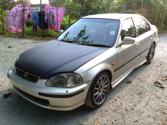 HONDA  ciciv  ตาโต VTEC