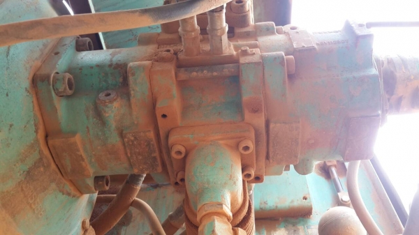 ขายด่วนแบคโฮ200KOBELCO MVสภาพพร้อมใช้ไฟฟ้าเต็มเอกสารใบซื้อขายโทร0843923995