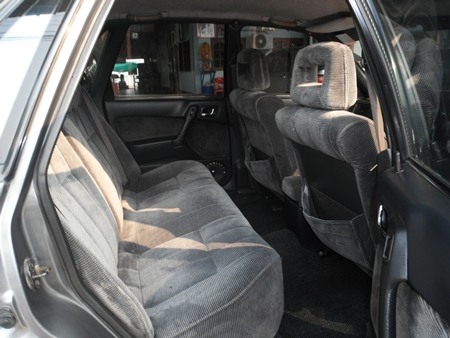 ขาย Galant วิ่งดีมาก พร้อมใช้งาน ช่วงล่างดี ติดแก๊ส LPG โลละบาท กว่า เครื่องเสียงพร้อมแม็คขอบ 17&quot;สวยใหม่ ยางใหม่ เปลี่ยน มาไม่นาน 30000 กว่าบาท ครับ