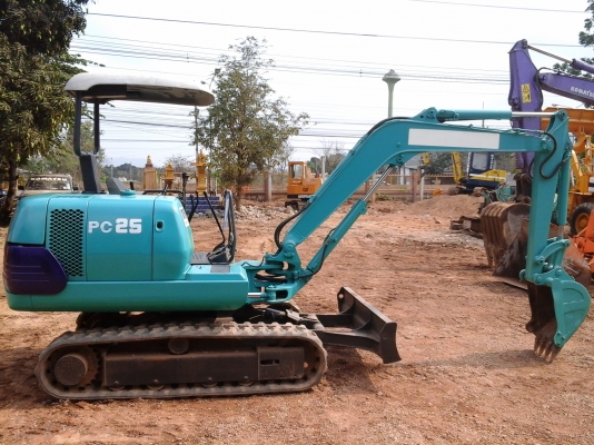 ขายรถขุด(FROM;JAPAN) KOMATSU PC25-1ขนาดระบบเท่าpc30-7 ขายรถขุด(FROM;JAPAN) KOMATSU PC25-1ขนาดระบบเท่าpc30-7