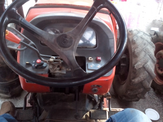 m8540 สภาพดี เครืองดีเกียรดี ระบบไฮโดรลิคดียกหางได้ปกติขายกันไวๆถูก