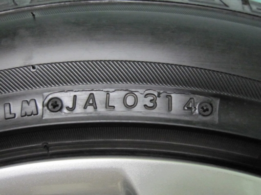 ขายล้อแม็กพร้อมยางป้ายแดง Nissan Juke ขอบ 17 ปี 14 ใส่ Teana ได้