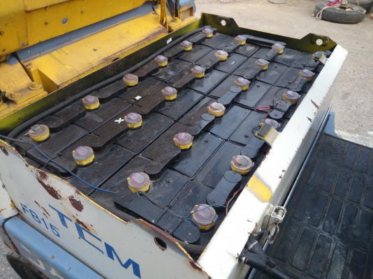 รถยกไฟฟ้านั่งขับขนาด 1.5 ตัน เสาสูง 3 เมตร TCM FB15H5