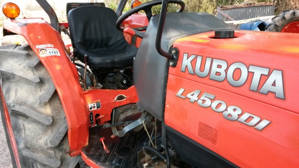 จักรพันธ์จัดให้ L4508Di(รุ่นหัวฉีดประหยัดนำ้มันสุดๆ)+ใบดัน แถมอุปกรณ์ต่อพ่วงหลัง 1 ตัว(ผานหรือโรตารี่มาเลือกเอา) ต่อรองได้ครับผม จักรพันธ์จัดให้ L4508Di(รุ่นหัวฉีดประหยัดนำ้มันสุดๆ)+ใบดัน แถมอุปกรณ์ต่อพ่วงหลัง 1 ตัว(ผานหรือโรตารี่มาเลือกเอา) ต่อรองได้ครับผม