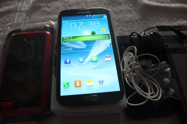 โทรศัพท์โน๊ต2