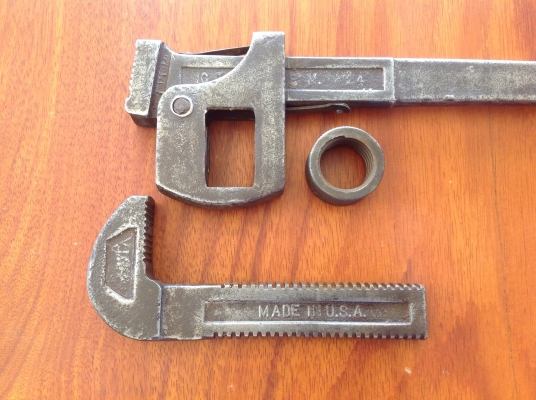 ขายคอม้าโบราณ 24" ขายคอม้าโบราณ 24"