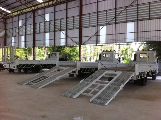 รับต่อเทเลอร์ กระบะดำรถบรรทุก  และซ่อมบำรุงกระบะเก่า (ทุกชนิด) 081-9666645/089-7188336