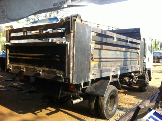 รับต่อเทเลอร์ กระบะดำรถบรรทุก  และซ่อมบำรุงกระบะเก่า (ทุกชนิด) 081-9666645/089-7188336