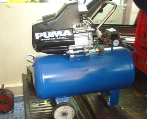 ขายปั๊มลมโรตารี่พูม่า PUMA รุ่น XM-2550 (3 แรงม้า) ถัง50ลิตร