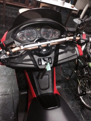 ขาย Forza 300  รถออกศูนย์ได้ 3 เืดือน จ้า