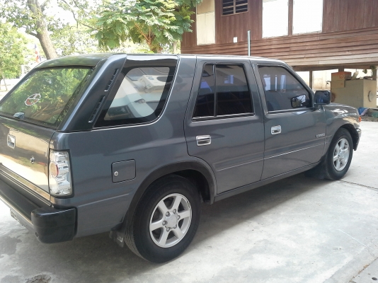 อีซูซุ cameo สภาพสวยน่าใช้ อีซูซุ cameo สภาพสวยน่าใช้