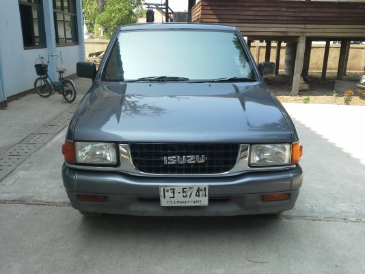 อีซูซุ cameo สภาพสวยน่าใช้