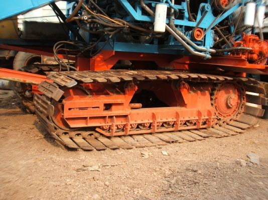 ขายรถเกี่ยวข้าวปานเจริญ อุ้ม 2.5 ตัน ขายรถเกี่ยวข้าวปานเจริญ อุ้ม 2.5 ตัน