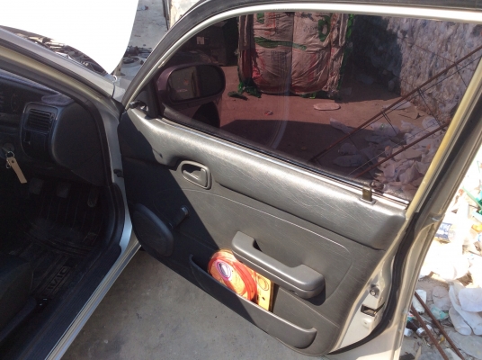 ขายรถเก๋ง TOYOTA ติดแก็สคับราคาคุยเจ้าของโดยตรงเลยคับ