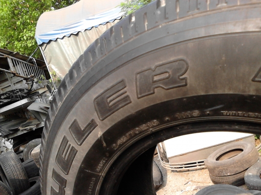 245/70R16 BRIDGESTONE DUELER H/T 689 มี 1 เส้น TEL.081-427-3941 245/70R16 BRIDGESTONE DUELER H/T 689 มี 1 เส้น TEL.081-427-3941