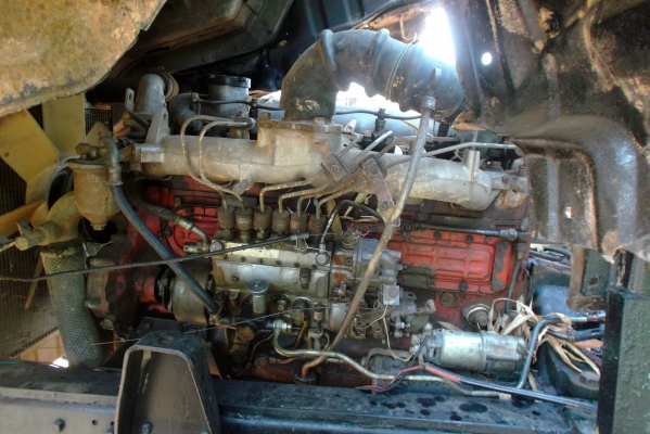 ขายด่วนรถสิบล้อหัวร็อคกี้เครืองEH700-2เพลาหลงหน้าดํา