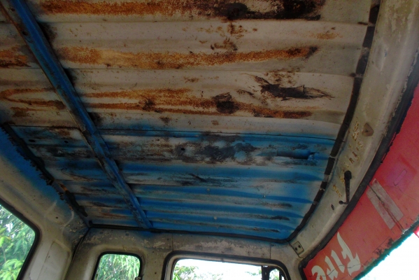 ขายด่วนรถสิบล้อหัวร็อคกี้เครืองEH700-2เพลาหลงหน้าดํา