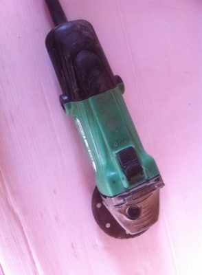 เครื่องเจียร์ HITACHI รุ่น G 10 SS ขนาด 4 นิ้ว 580 วัตต์