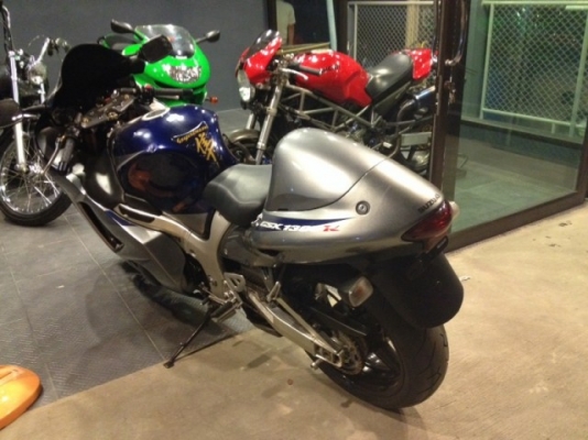 Hayabuza 1300cc Hayabuza 1300cc