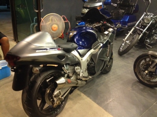 Hayabuza 1300cc Hayabuza 1300cc