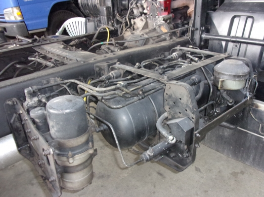 ขาย 6ล้อ ฮีโน่ FC4J สมอเงิน  140 แรง ยาว 4.30  ปี 1997 สภาพสวยเดิมเครื่องดี พร้อมใช้งาน ชมก่อนได้ครับ สนใจติดต่อ 081-9425443