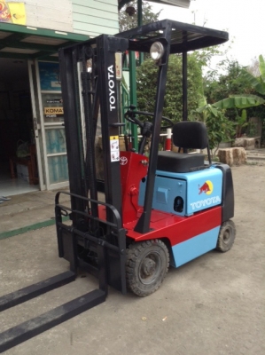 +++ ขายรถโฟล์คลิฟท์ TOYOTA FG07 ยกน้ำหนักได้ 700 กิโล เครื่องยนต์เบนซิน เกียร์ธรรมดา งา 1,070 มม. เสาสูง 2.5 เมตร ยางตัน *** รถนอก พร้อมใช้งาน ราคา รายละเอียดคุยได้ครับ *** +++ ขายรถโฟล์คลิฟท์ TOYOTA FG07 ยกน้ำหนักได้ 700 กิโล เครื่องยนต์เบนซิน เกียร์ธรรมดา งา 1,070 มม. เสาสูง 2.5 เมตร ยางตัน *** รถนอก พร้อมใช้งาน ราคา รายละเอียดคุยได้ครับ ***